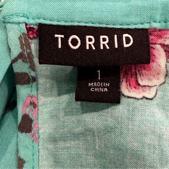 Torrid Midi Challis High Neck Floral Hi Low‎ Dress - Picture 5 of 6